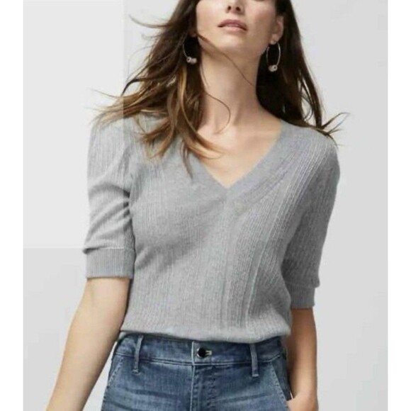 WHBM Ladies XS Gray Cashmere Blend Vneck Elbow Length Sleeve Sweater - Picture 1 of 9